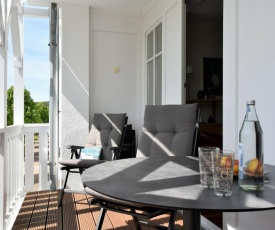 Charming Apartment in Mecklenberg with Balcony
