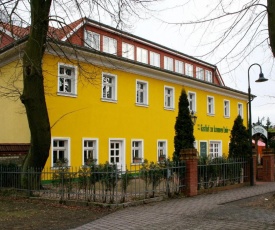 Landgasthof zur krummen Linde