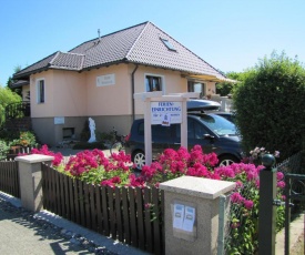 Haus Roseneck Seebad Ückeritz auf Usedom Achtung ab 3 Nächte !