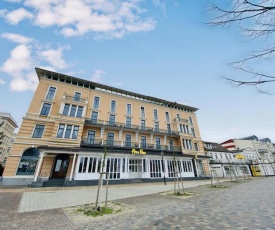 Berringer, Anker, direkt an der Promenade