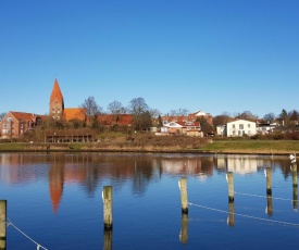 Ferienhaus mit DDR-Charme an der Ostsee und Salzhaff