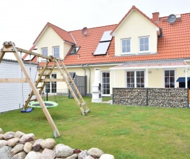 Modern Holiday Home in Rerik near Baltic Sea